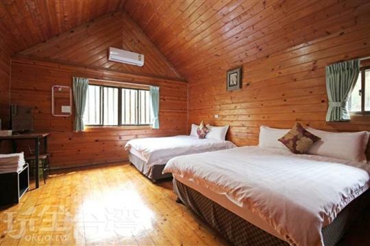 Double Lake B&B Чжушань Экстерьер фото
